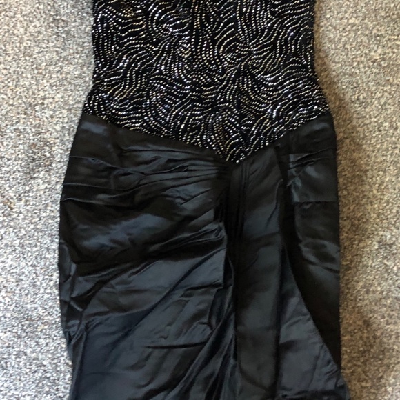 Exits Shops - Picture 2 of 6